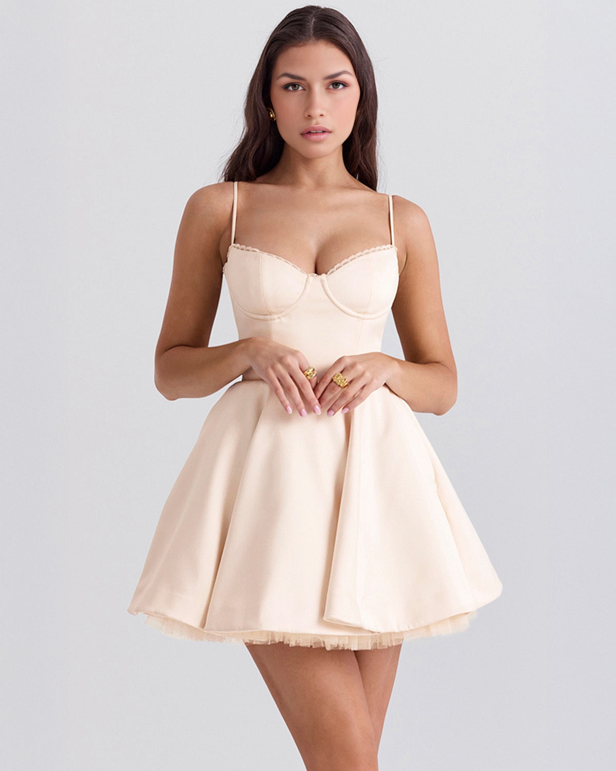 Maribella™ | Vestido corto de ensueño con escote realzado