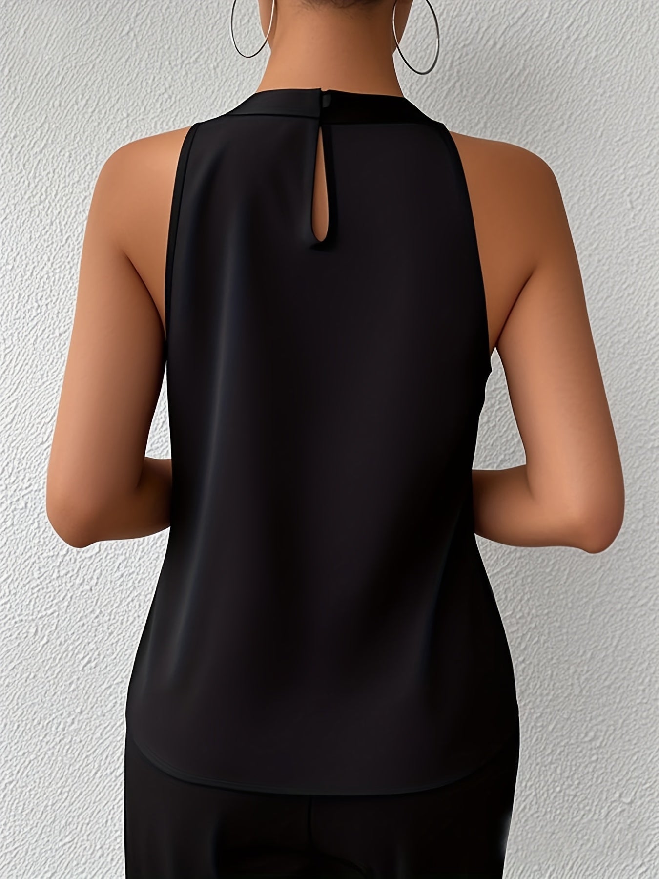 Ivelise™ | Blusa satinada con cuello halter elegante