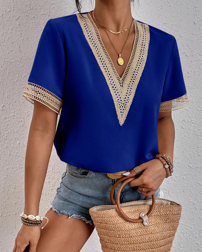 Martina™ | Blusa de Verano con Encaje y Escote en V