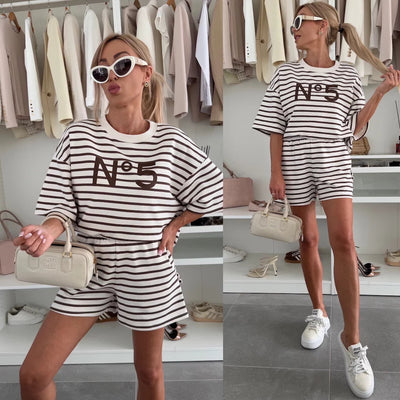 Alexia™ | Conjunto cómodo de camiseta oversize y shorts a rayas