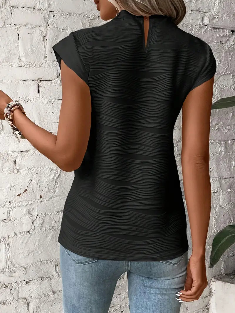 Silona™ | Top sin mangas con textura ondulada y cuello alto